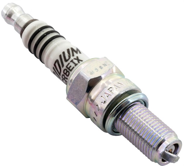 NGKCR8EIX.jpg 