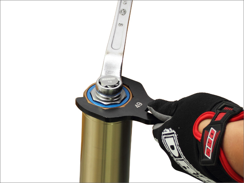 DRC Fork Compression Valve Removal Tool KYB